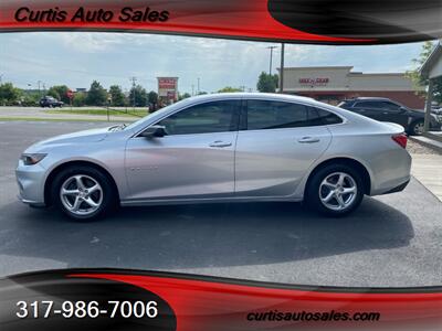 2016 Chevrolet Malibu LS   - Photo 4 - Avon, IN 46123-8338