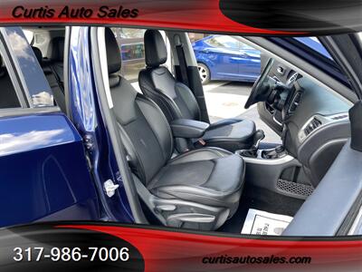 2019 Jeep Compass Latitude   - Photo 12 - Avon, IN 46123-8338