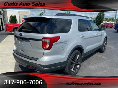 2018 Ford Explorer XLT   - Photo 7 - Avon, IN 46123-8338