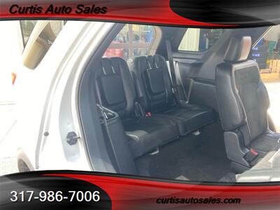 2018 Ford Explorer XLT   - Photo 12 - Avon, IN 46123-8338