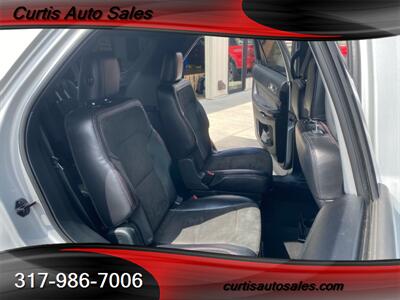 2018 Ford Explorer XLT   - Photo 13 - Avon, IN 46123-8338