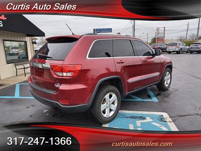 2012 Jeep Grand Cherokee Laredo   - Photo 3 - Indianapolis, IN 46231