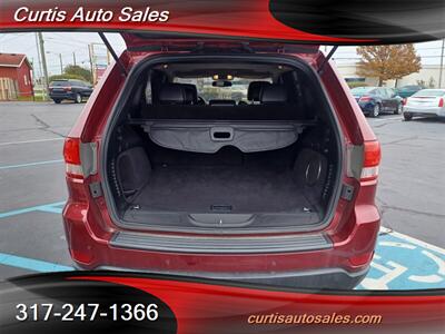 2012 Jeep Grand Cherokee Laredo   - Photo 6 - Indianapolis, IN 46231