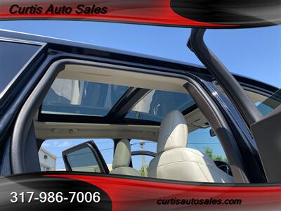 2017 Jeep Cherokee Overland   - Photo 13 - Avon, IN 46123-8338