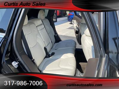 2017 Jeep Cherokee Overland   - Photo 11 - Avon, IN 46123-8338