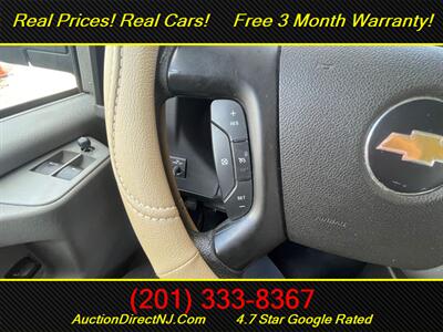 2015 Chevrolet Express 3500 Cargo Van   - Photo 16 - Jersey City, NJ 07307