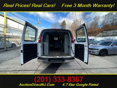 2015 Chevrolet Express 3500 Cargo Van   - Photo 24 - Jersey City, NJ 07307