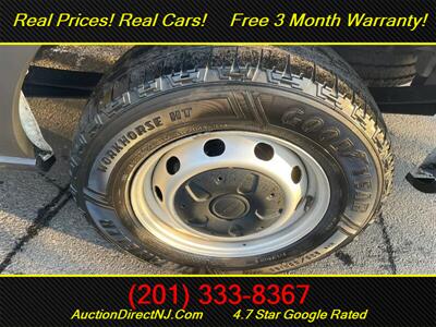 2023 Ford Transit 150   - Photo 32 - Jersey City, NJ 07307