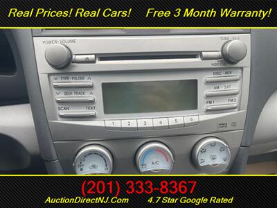 2011 Toyota Camry LE   - Photo 19 - Jersey City, NJ 07307