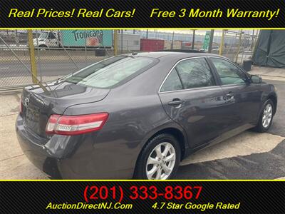 2011 Toyota Camry LE   - Photo 3 - Jersey City, NJ 07307