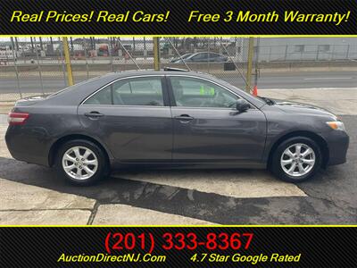 2011 Toyota Camry LE   - Photo 2 - Jersey City, NJ 07307