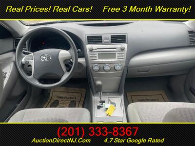 2011 Toyota Camry LE   - Photo 16 - Jersey City, NJ 07307