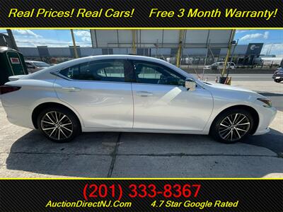 2022 Lexus ES 250 AWD   - Photo 2 - Jersey City, NJ 07307
