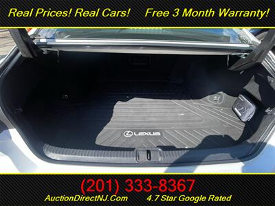 2022 Lexus ES 250 AWD   - Photo 39 - Jersey City, NJ 07307