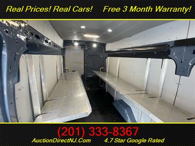 2021 Ford Transit 250   - Photo 26 - Jersey City, NJ 07307