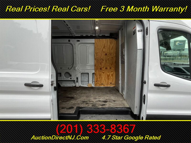 2022 Ford Transit Cargo photo 16