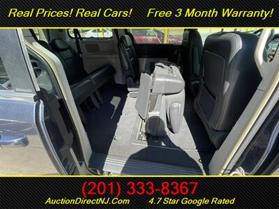 2009 Chrysler Town & Country Touring   - Photo 20 - Jersey City, NJ 07307