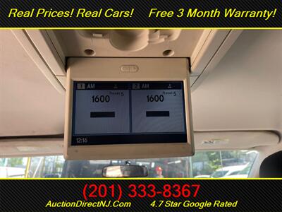 2009 Chrysler Town & Country Touring   - Photo 25 - Jersey City, NJ 07307