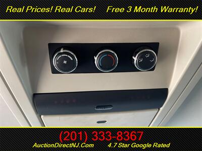 2009 Chrysler Town & Country Touring   - Photo 32 - Jersey City, NJ 07307