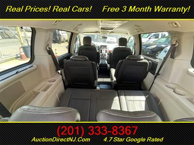 2009 Chrysler Town & Country Touring   - Photo 42 - Jersey City, NJ 07307