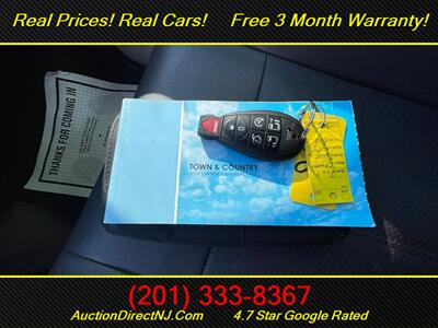 2009 Chrysler Town & Country Touring   - Photo 46 - Jersey City, NJ 07307