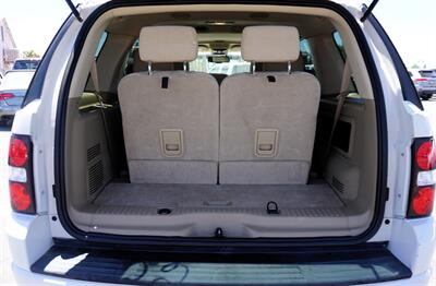 2010 Ford Explorer XLT   - Photo 10 - Bakersfield, CA 93301