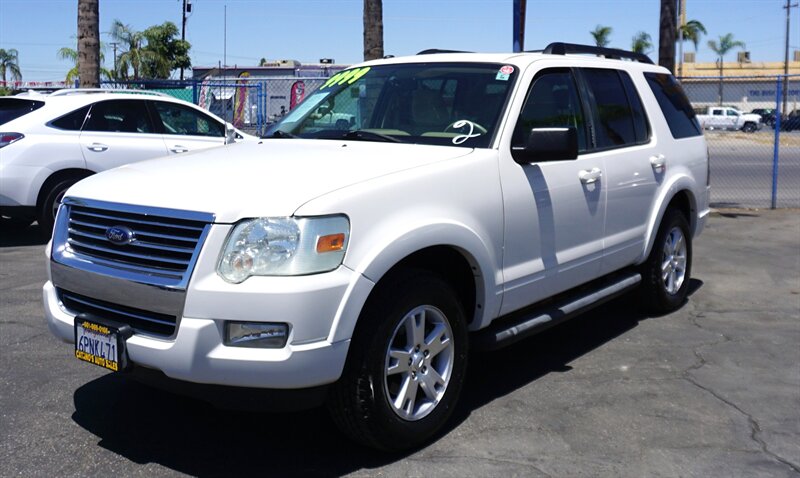 2010 Ford Explorer XLT  