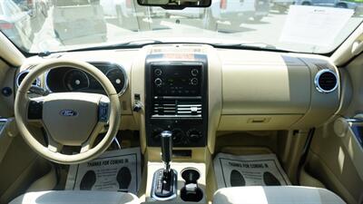 2010 Ford Explorer XLT   - Photo 17 - Bakersfield, CA 93301