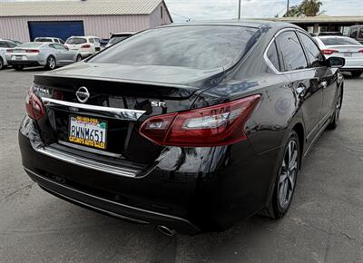 2017 Nissan Altima 2.5 SR   - Photo 15 - Bakersfield, CA 93305