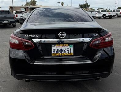 2017 Nissan Altima 2.5 SR   - Photo 10 - Bakersfield, CA 93305