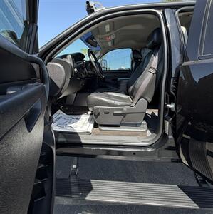 2013 GMC Sierra 1500 SLE - Photo 6 - Bakersfield, CA 93301