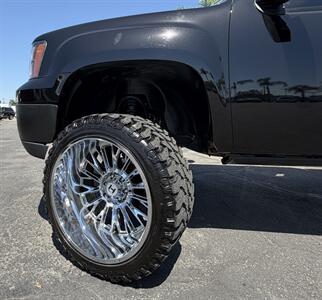 2013 GMC Sierra 1500 SLE - Photo 24 - Bakersfield, CA 93301