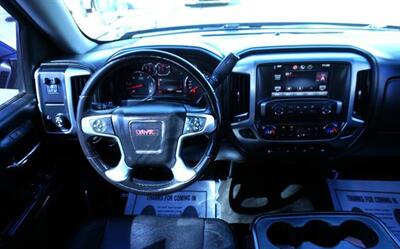 2015 GMC Sierra 1500 SLT   - Photo 9 - Bakersfield, CA 93305