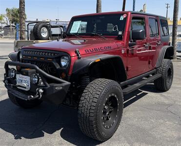 2013 Jeep Wrangler Unlimited Rubicon   - Photo 3 - Bakersfield, CA 93301
