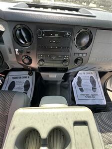 2011 Ford F-250 Super Duty XL   - Photo 20 - Bakersfield, CA 93301