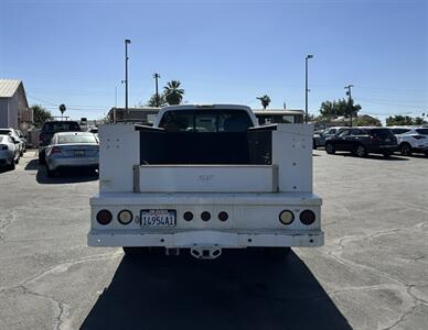 2011 Ford F-250 Super Duty XL   - Photo 10 - Bakersfield, CA 93301