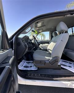 2011 Ford F-250 Super Duty XL   - Photo 7 - Bakersfield, CA 93301