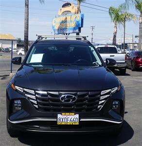 2022 Hyundai Tucson SEL   - Photo 2 - Bakersfield, CA 93305