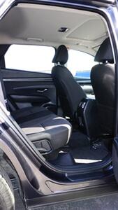 2022 Hyundai Tucson SEL   - Photo 17 - Bakersfield, CA 93305
