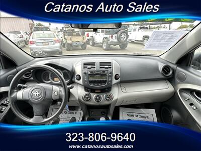 2010 Toyota RAV4   - Photo 17 - Bakersfield, CA 93301