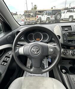2010 Toyota RAV4   - Photo 19 - Bakersfield, CA 93301