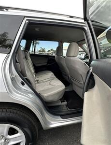2010 Toyota RAV4   - Photo 16 - Bakersfield, CA 93301