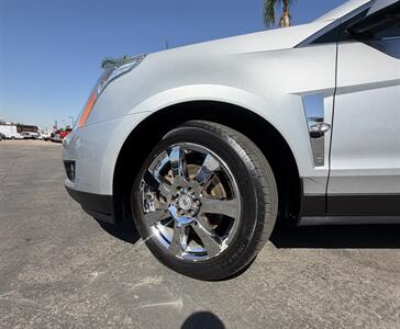 2012 Cadillac SRX Performance Collection - Photo 39 - Bakersfield, CA 93305