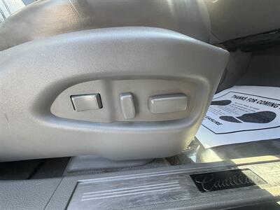 2012 Cadillac SRX Performance Collection - Photo 21 - Bakersfield, CA 93305