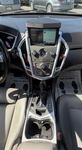 2012 Cadillac SRX Performance Collection - Photo 27 - Bakersfield, CA 93305