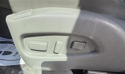 2012 Cadillac SRX Performance Collection - Photo 7 - Bakersfield, CA 93305