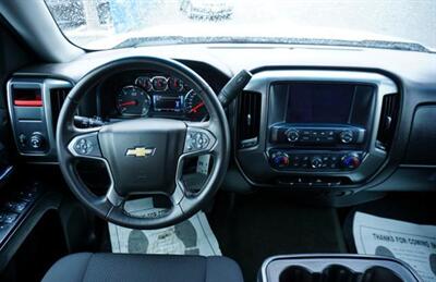 2018 Chevrolet Silverado 1500 LT Crew Cab 2WD   - Photo 10 - Bakersfield, CA 93305