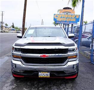 2018 Chevrolet Silverado 1500 LT Crew Cab 2WD   - Photo 2 - Bakersfield, CA 93305