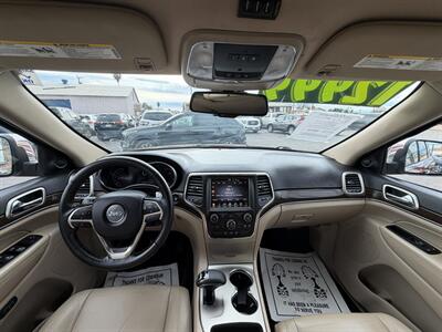 2015 Jeep Grand Cherokee Limited   - Photo 19 - Bakersfield, CA 93305
