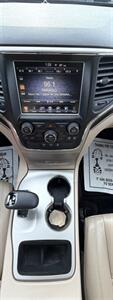 2015 Jeep Grand Cherokee Limited   - Photo 23 - Bakersfield, CA 93305